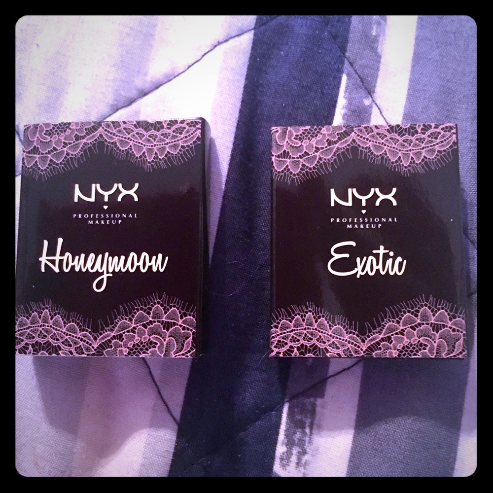 2 New unused NYX brown colored matte Eyeshadows