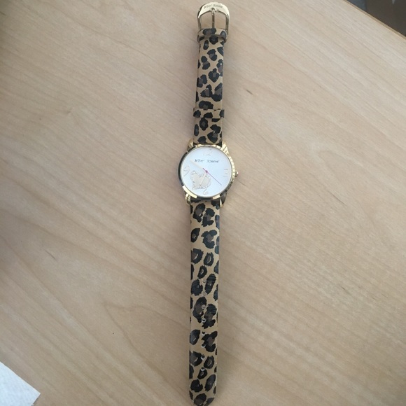 Betsey Johnson Accessories - Betsey Johnson Cheetah Watch