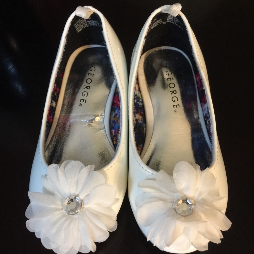 Girls dressy shoes