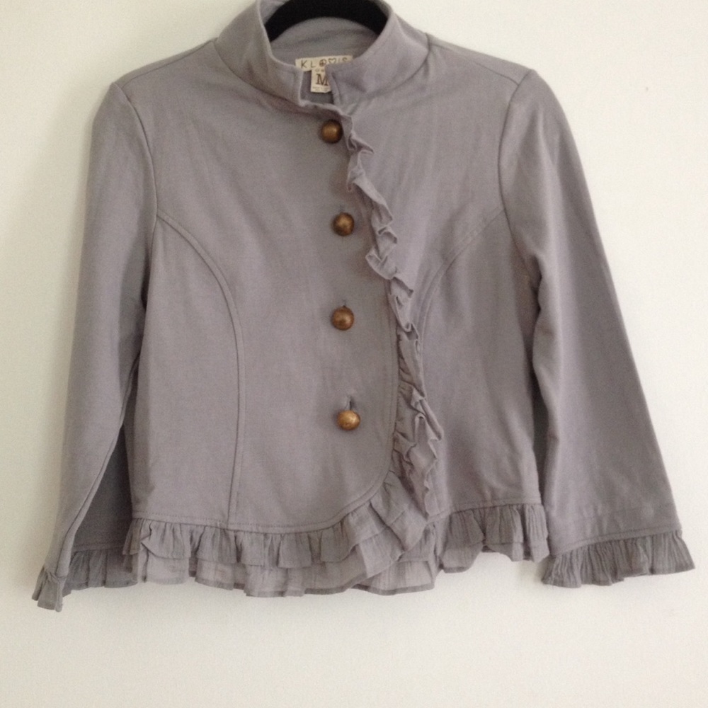 M grey jacket with ruffles