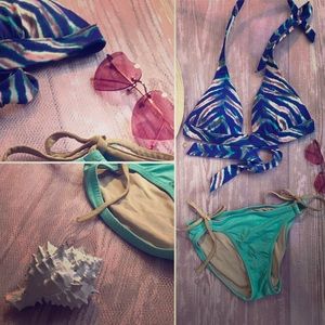 💫 Victoria's Secret bikini top and bottom Sz S