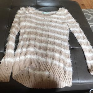 Maurice's sweater