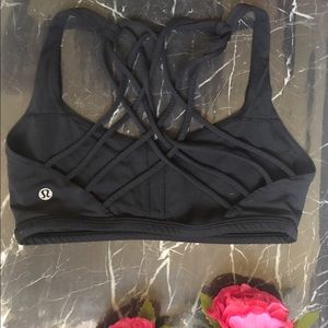Lululemon Free To Be Tranquil Sz 6