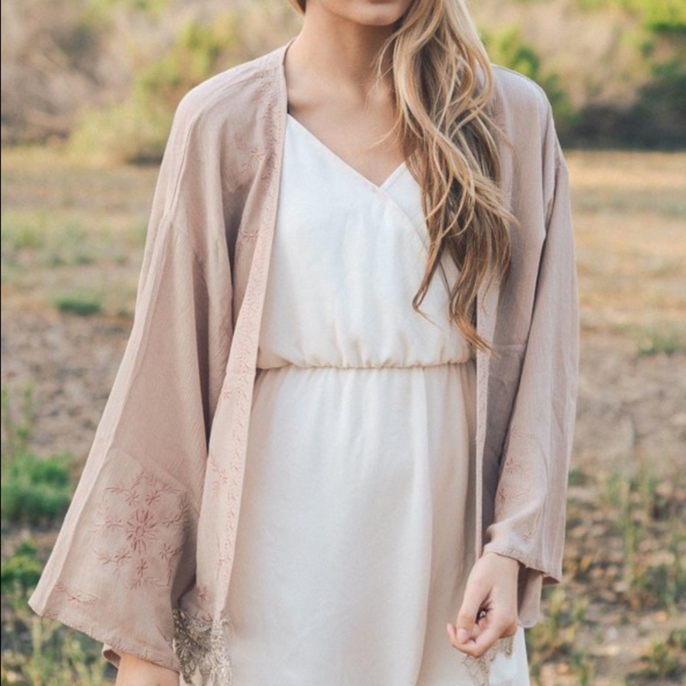 Pink/Nude Embroidered Kimono/Cardigan