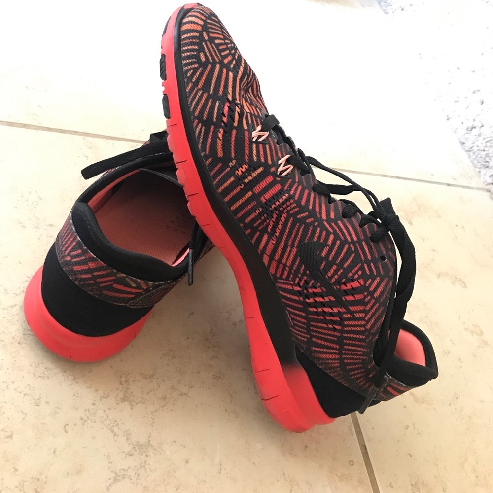 Nike Shoes 8.5