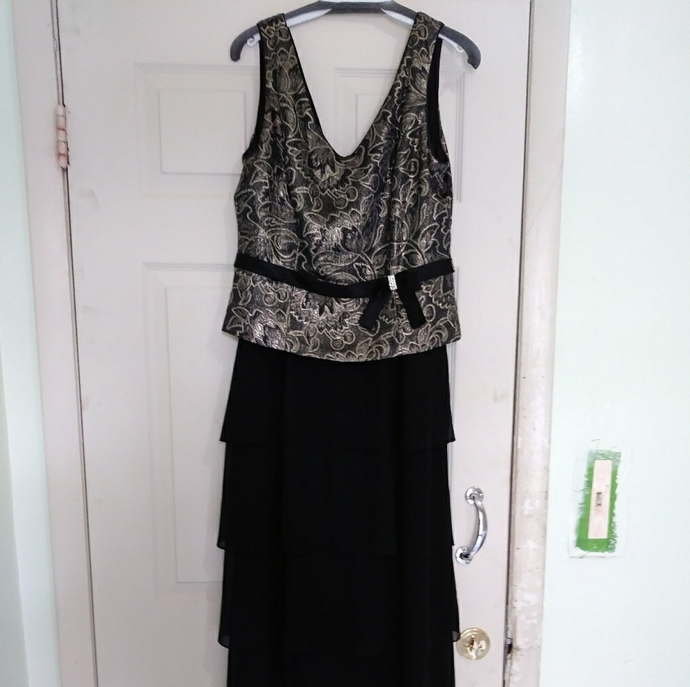 Black/gold formal dress