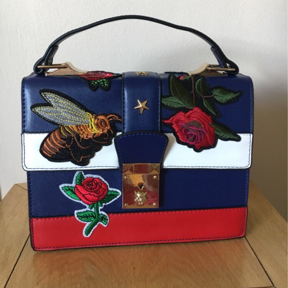 Vintage Embroidery Shoulder/Crossbody Bag