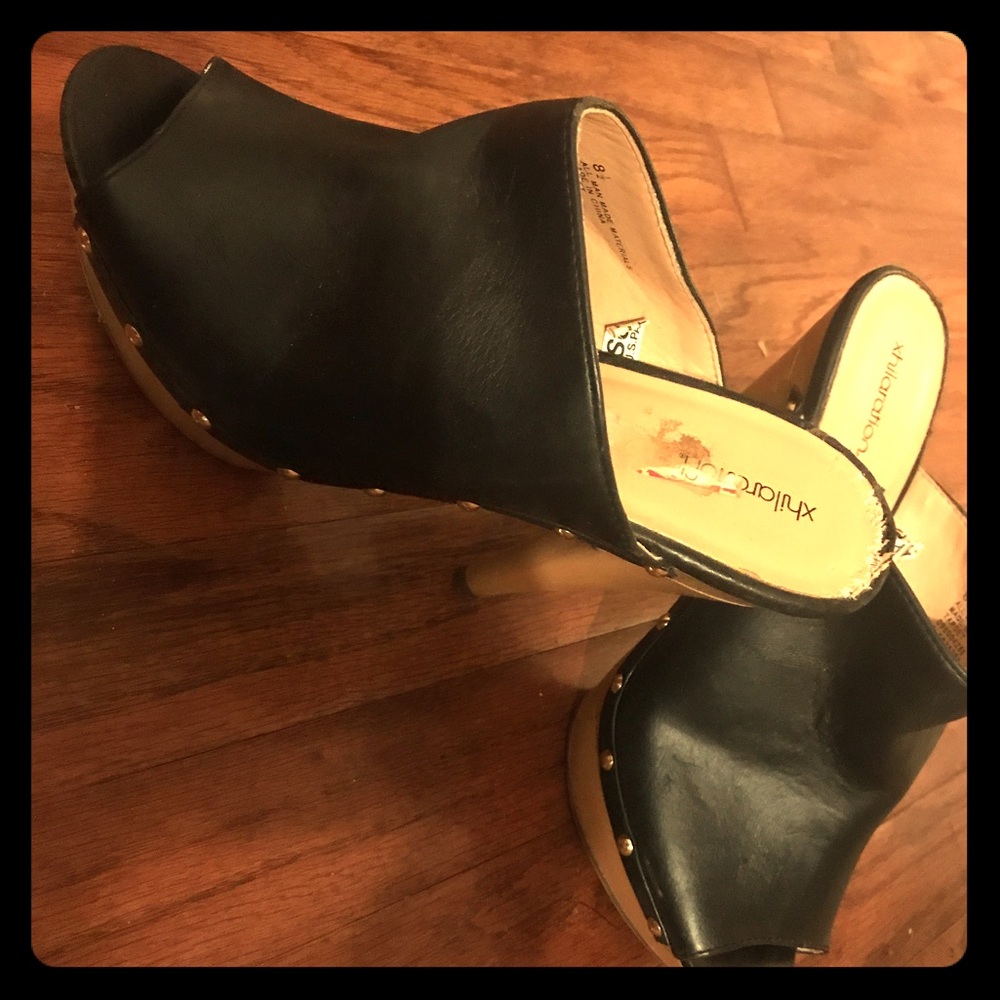 Black heels