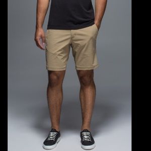 NWT Lululemon ABC shorts 9"