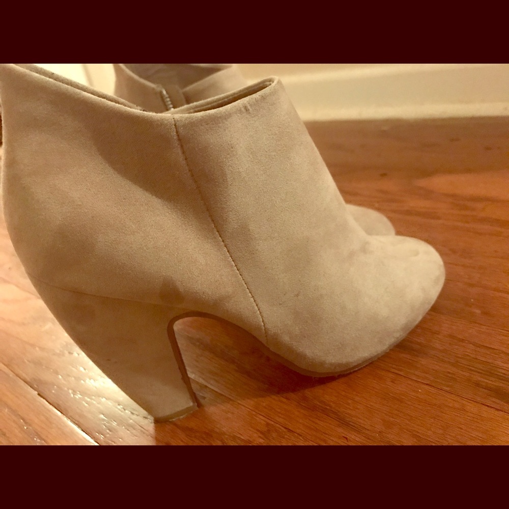Ankle boots