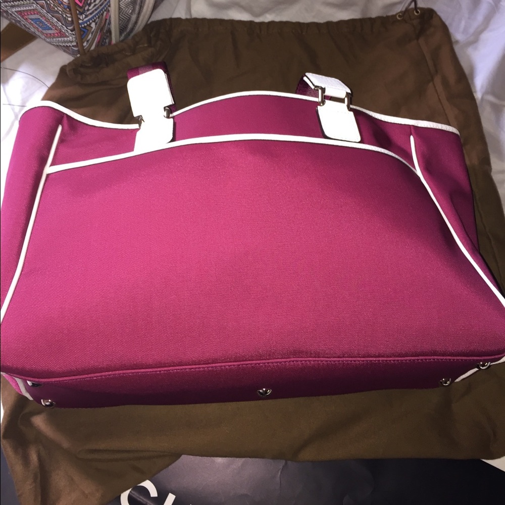 🔴GUCCI 🔴 - Picture 4 of 8