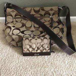 Beautiful Coach purse and wallet!