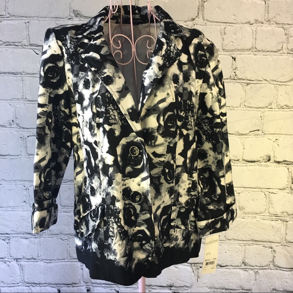 Notations Black Floral Blazer Size Large NWT new