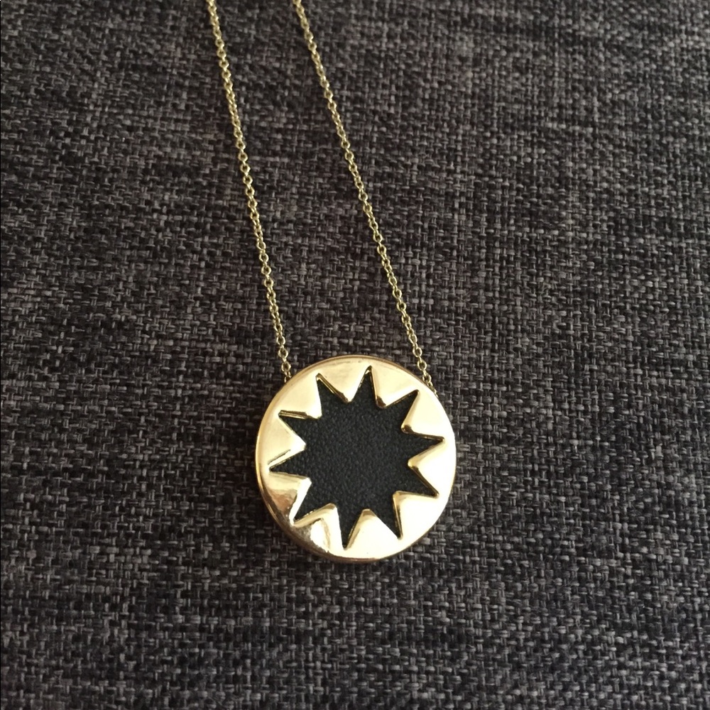House of Harlow sunburst necklace