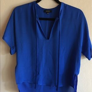 Aritzia Babaton XS blue blouse