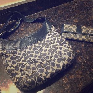 Purse and wallet-denim