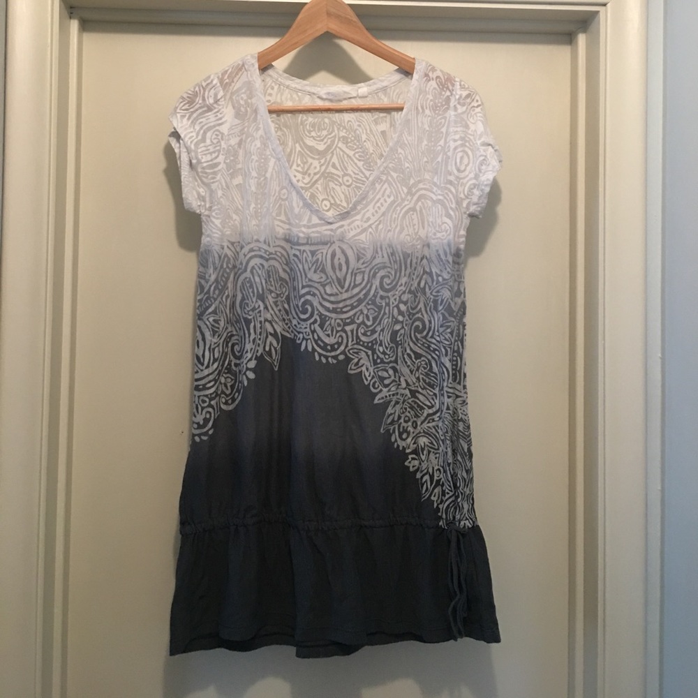 Athleta top