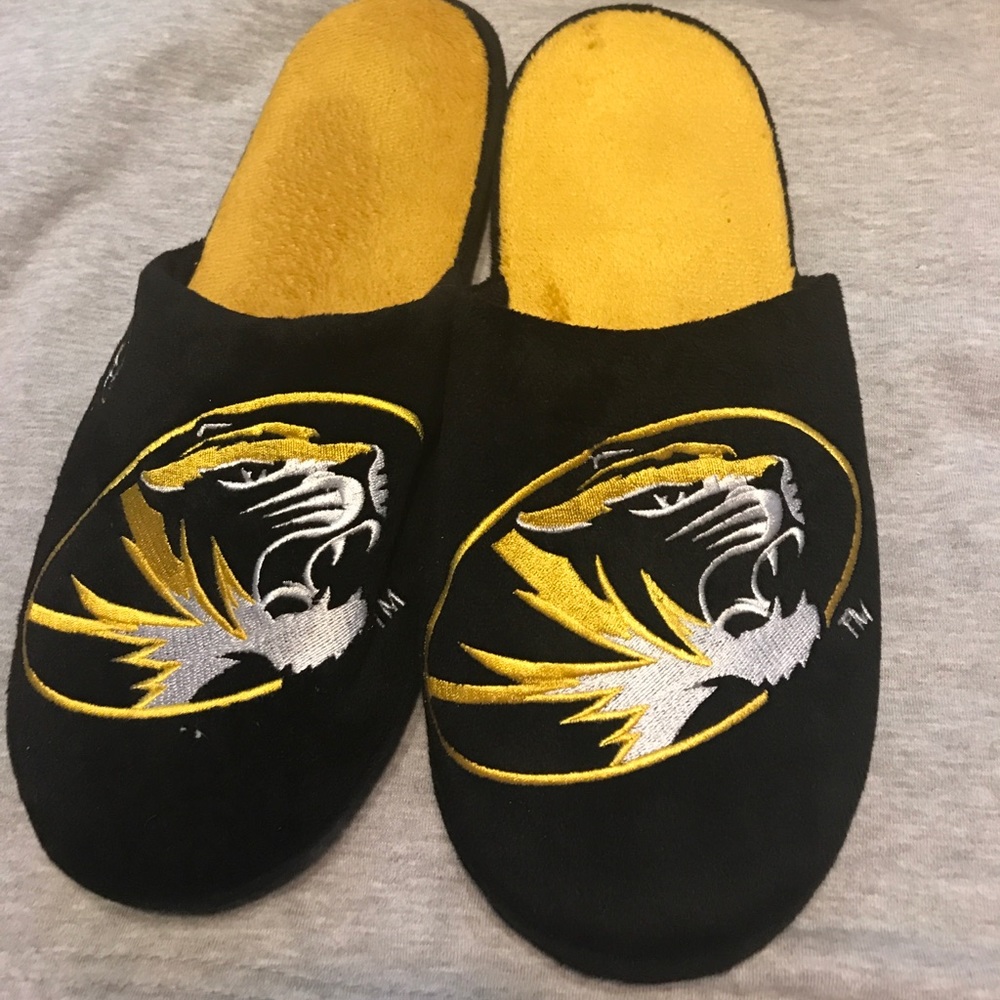 Mizzou slippers men's 11-12
