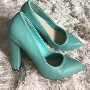 Bamboo Tiffany Blue Heels