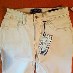 NWT Not Your Daughter's Jeans - size 4