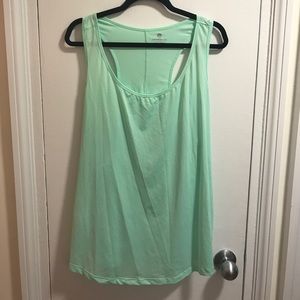 NWOT Old Navy Active Tank