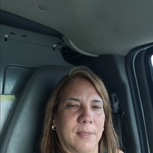 Meet your Posher, Daymaris