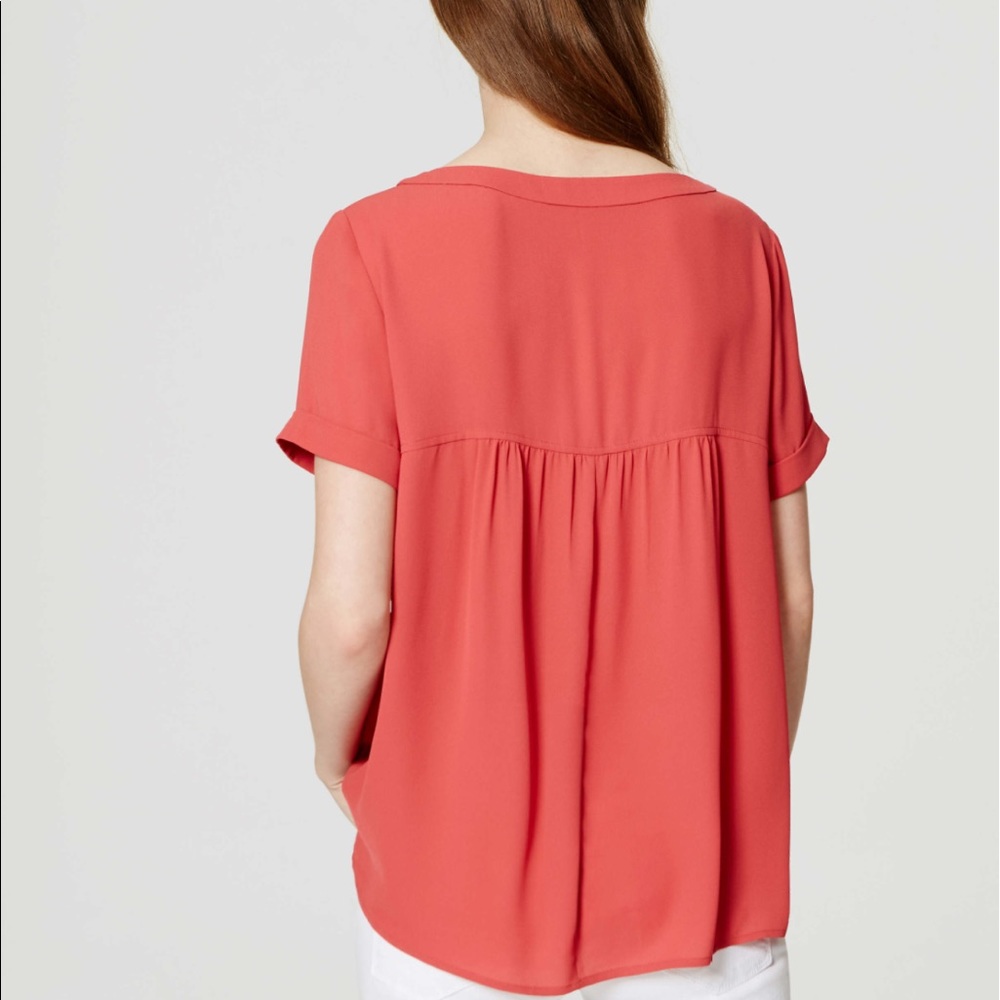 LOFT - Drapey Hi-Lo Top - XS