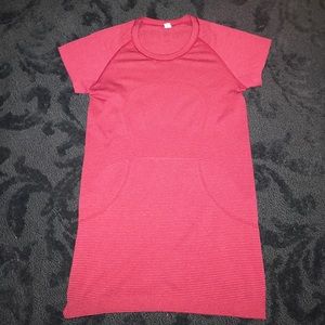 Lululemon Short sleeved shirt red