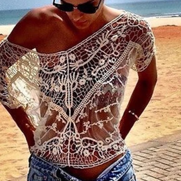 EMBROIDERED LACE COVER - Picture 2 of 5