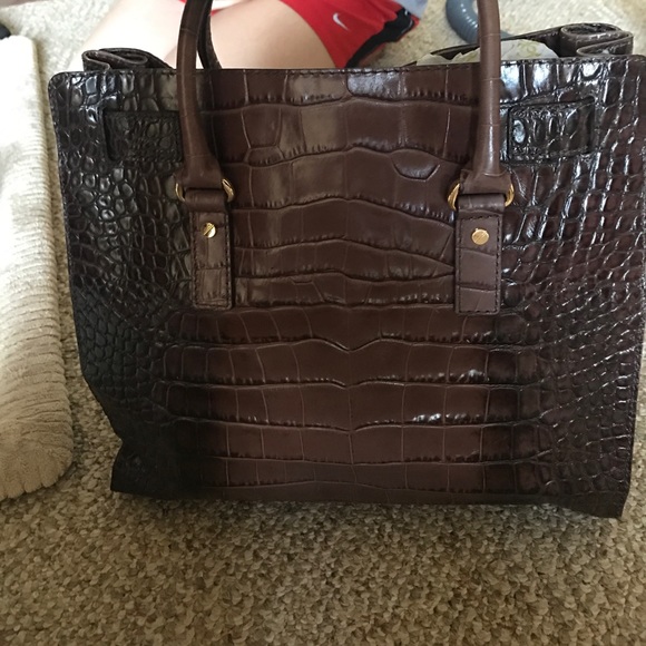 AUTHENTIC MICHEAL KORS BAG - Picture 5 of 8