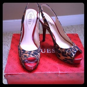 Guess peep toe pumps