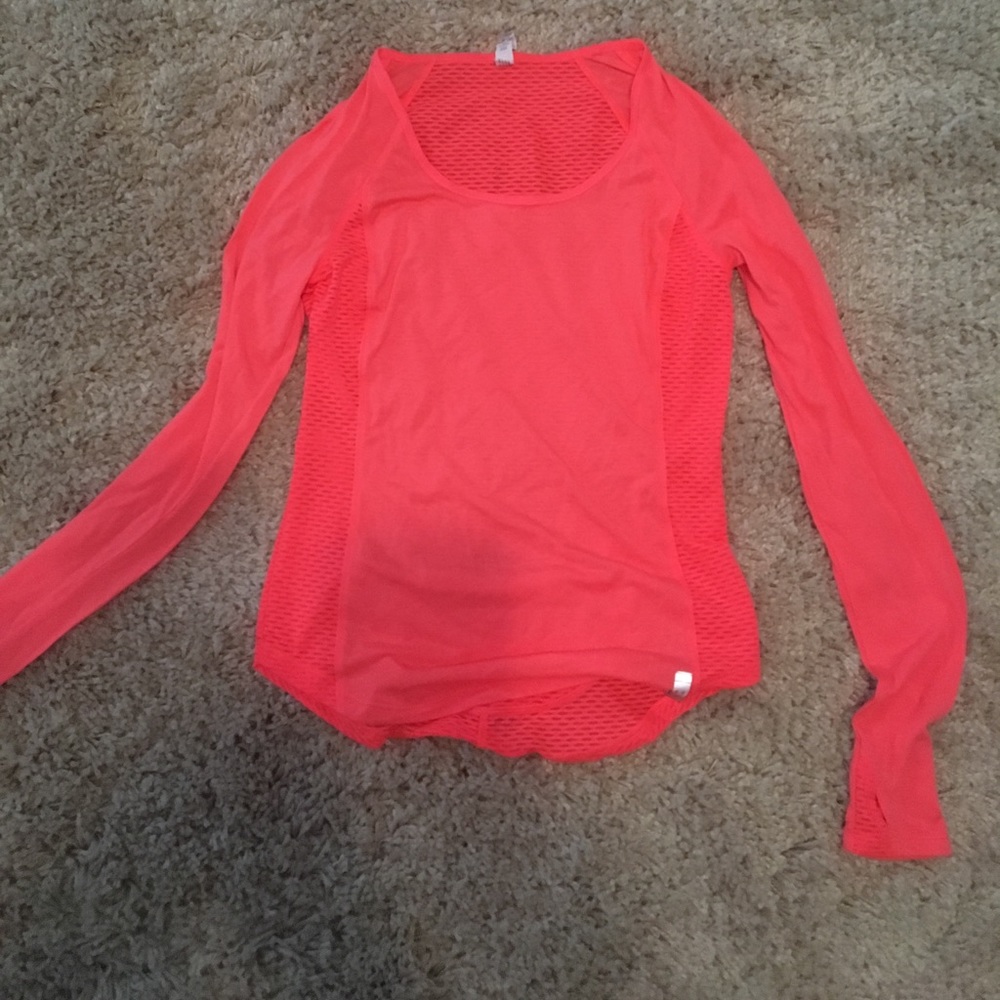 Under Armour Long Sleeve
