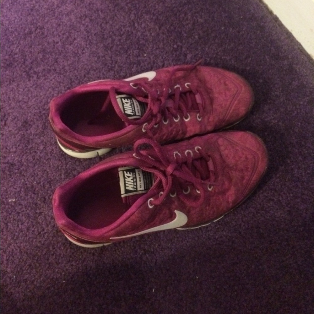 Nike free fit 2