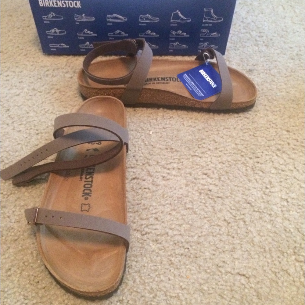NWT Daloa Birkenstocks