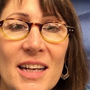 Meet your Posher, Suzanne