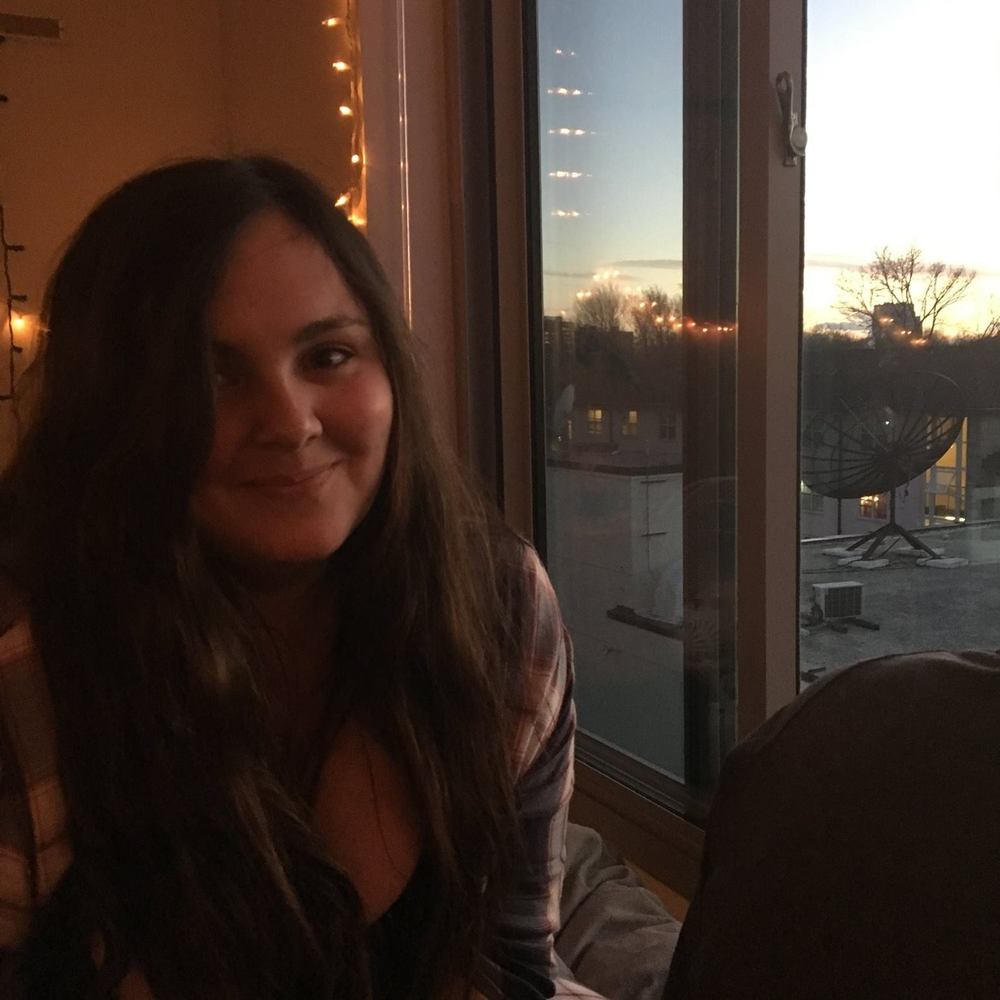 Meet your Posher, Lizzie