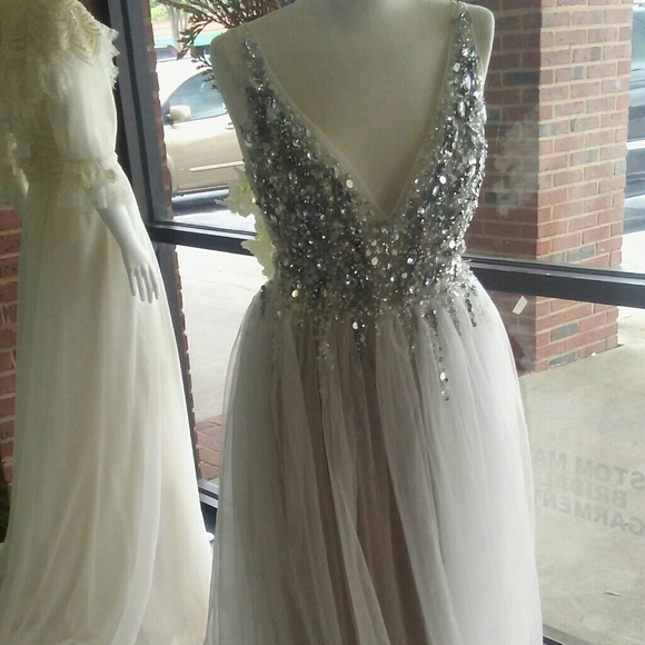 Jeweld bodice beach wedding dress