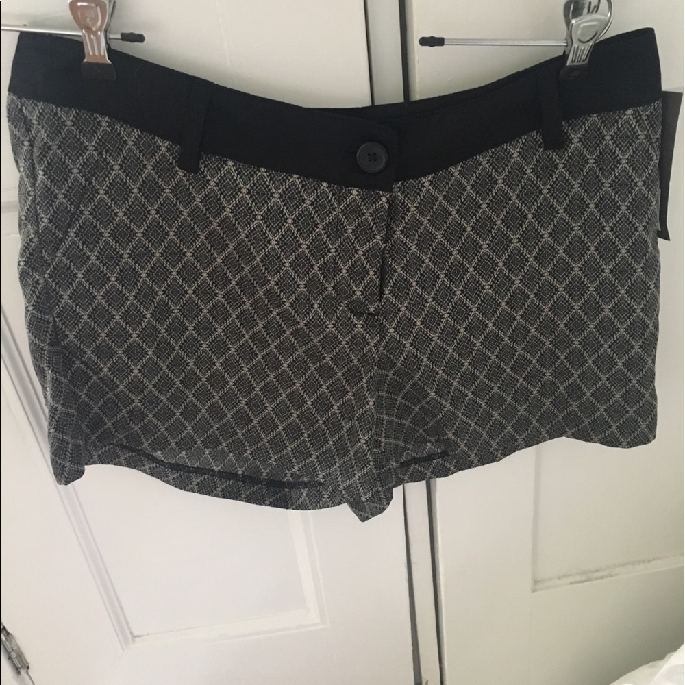 Patterned Mossimo shorts, NWT