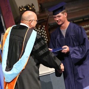 Meet your Posher, Kendra