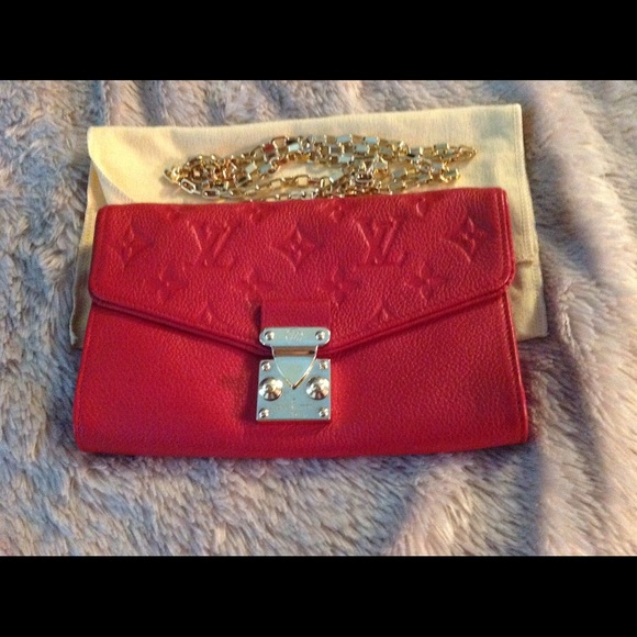 SOLD HPπLouis Vuitton St. Germain Pouchette - Picture 2 of 4