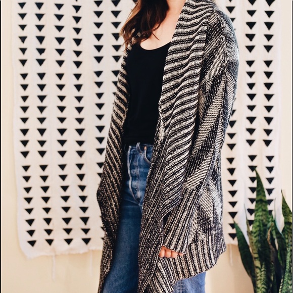 Urban Outfitters Sweaters - Urban Outfitters Chunky Sweater