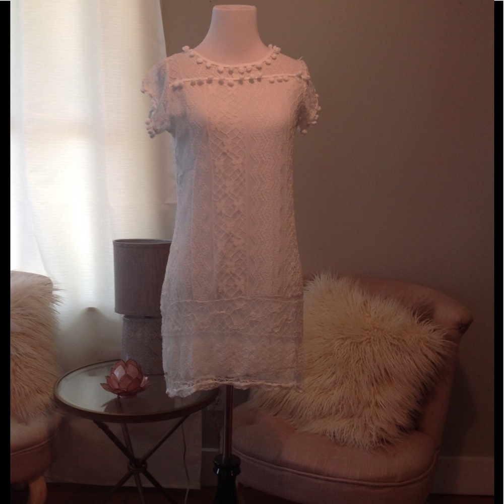 🦋BOHO White crochet dress🦋 S/M - Picture 3 of 8