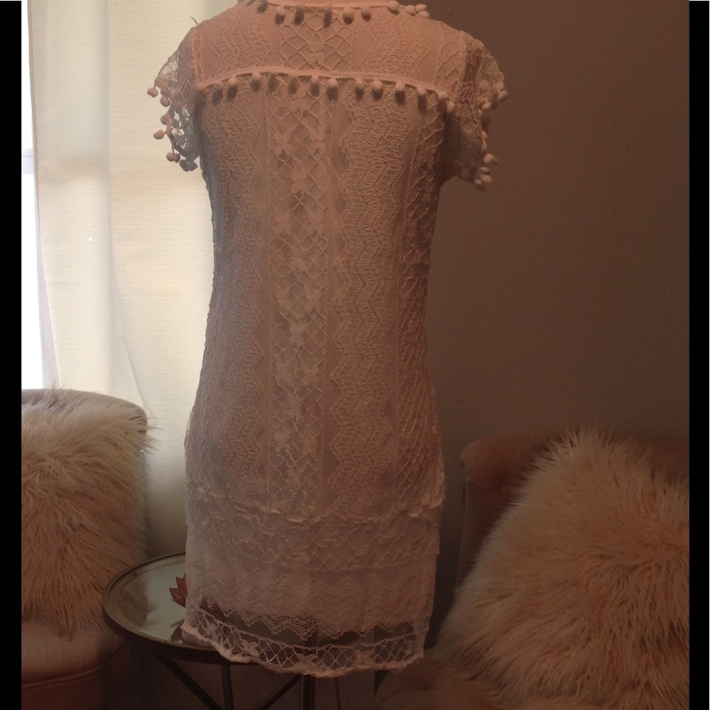🦋BOHO White crochet dress🦋 S/M - Picture 4 of 8