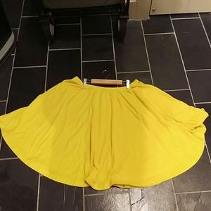 3XL Yellow Rebdolls Twirly Circle Skirt