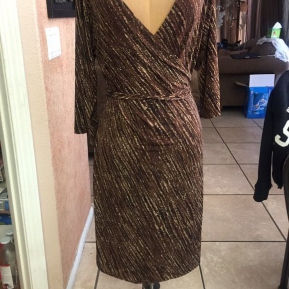 Dress - Picture 2 of 2