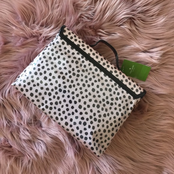 🔥SOLD locally 🔥Kate Spade makeup case - Picture 2 of 6