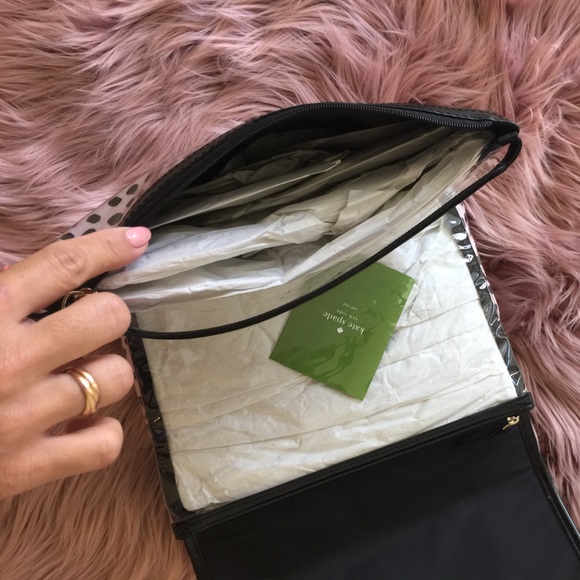 🔥SOLD locally 🔥Kate Spade makeup case - Picture 4 of 6