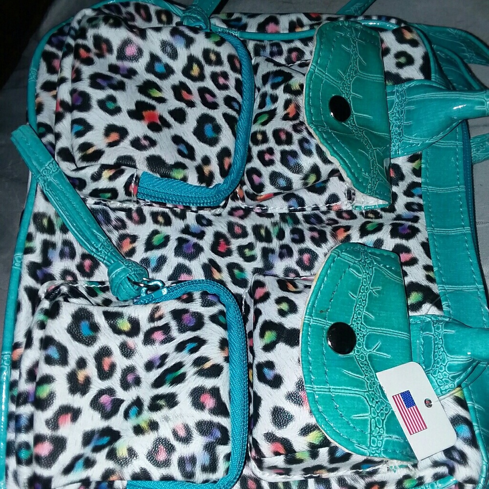 🌹SALE!🌹 Multicolored Leopard Print Bag Claire's - Picture 7 of 7