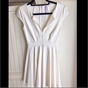 💍LuLus white dress *perfect for wedding shower