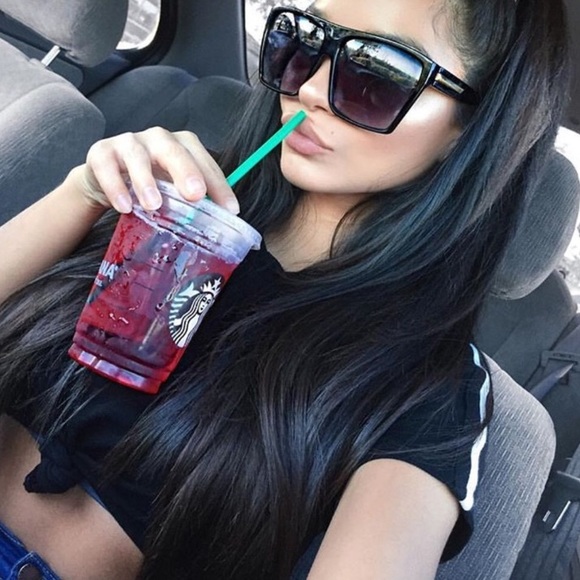 🌟Last 1 "Chic and Polished" Sunglasses - Picture 3 of 7